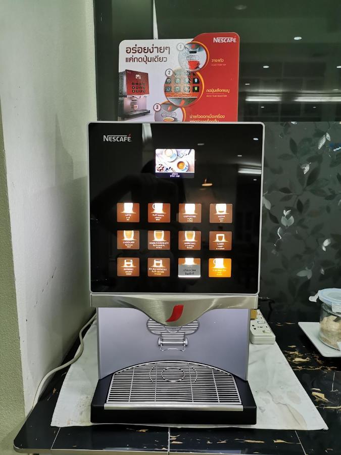 Morakot Twin Chumphon Hotel Kültér fotó