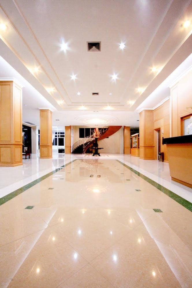 Morakot Twin Chumphon Hotel Kültér fotó